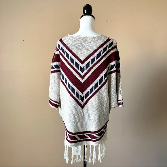 JUST FAB | Knit Dolman Sleeve Fringe Sweater Sz M - Picture 5 of 8